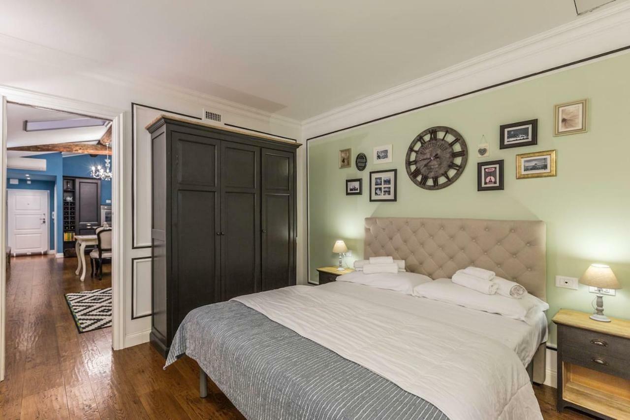 Delightful Carbonesi || The Place Bo Bologne